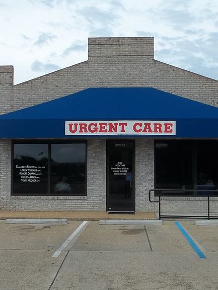 urgent care brookhaven|More.